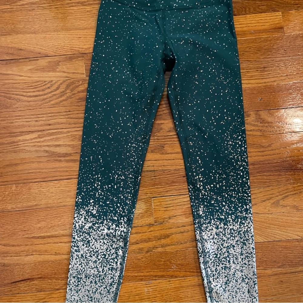 Beyond Yoga green ombré glitter leggings